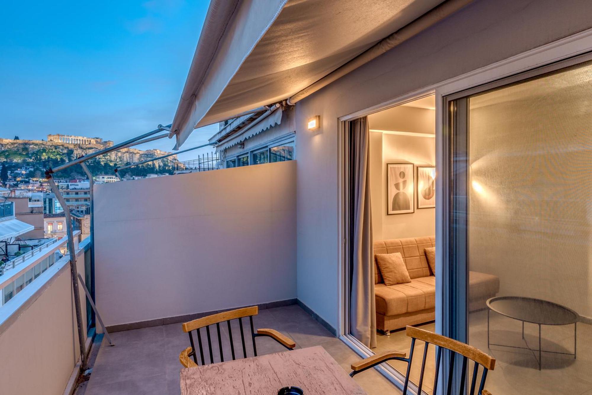 Ivy Apartments In The Heart Of Athens Exterior photo